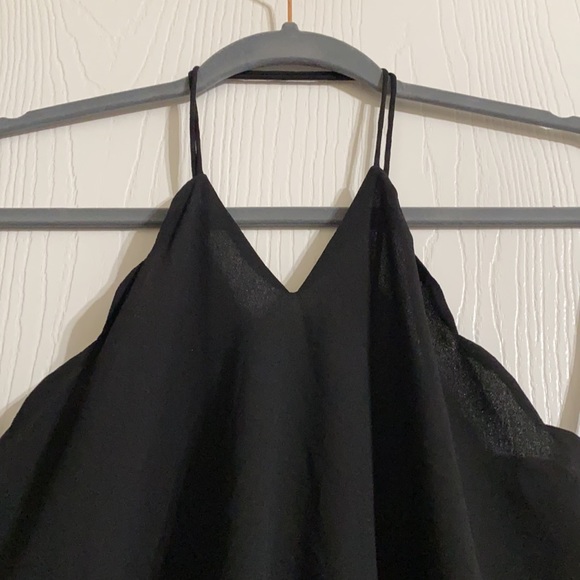 Black halter neck top with scallop edge - loose fit - ties in back - Picture 2 of 4